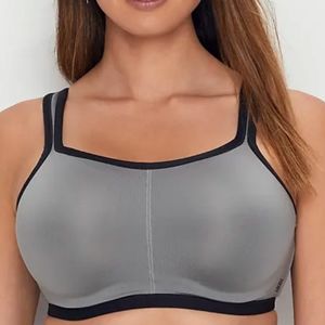 Natori Yogi Underwrite convertible sports bra
